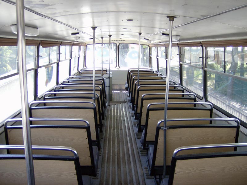 AUTOCARRO DA ROADSHOWBUS