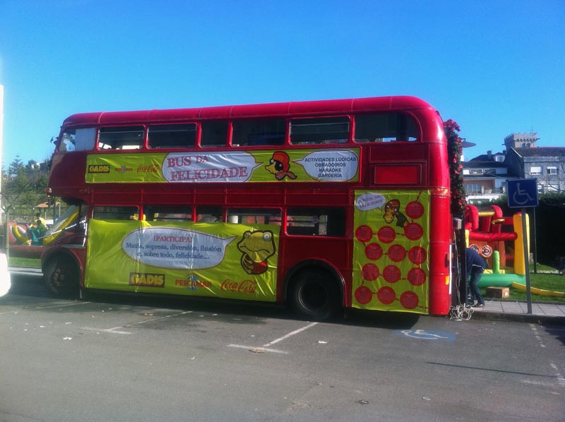 AUTOCARRO LONDRINO DA ROADSHOWBUS, EVENTO EM GALIZA ESPANHA