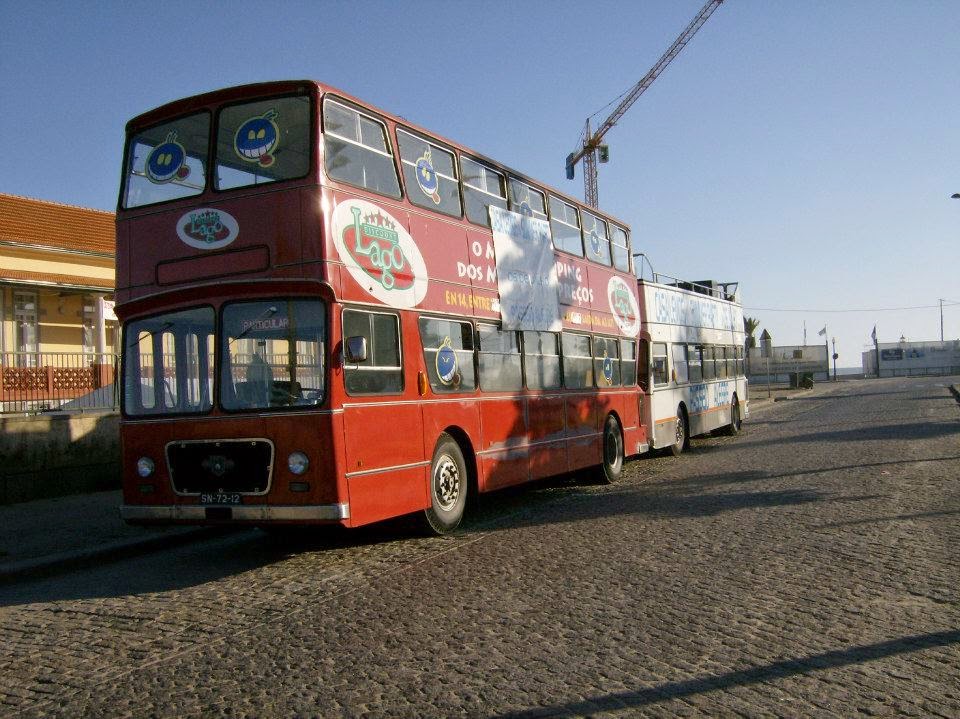 AUTOCARRO DA ROADSHOWBUS LAGO DISCOUNT RIBEIRAO E CASA LEMOS PORTO.